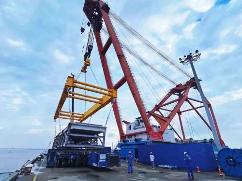 中遠海運物流供應鏈成功完成英威達聚合物三期擴建項目首批核心設備運輸任務